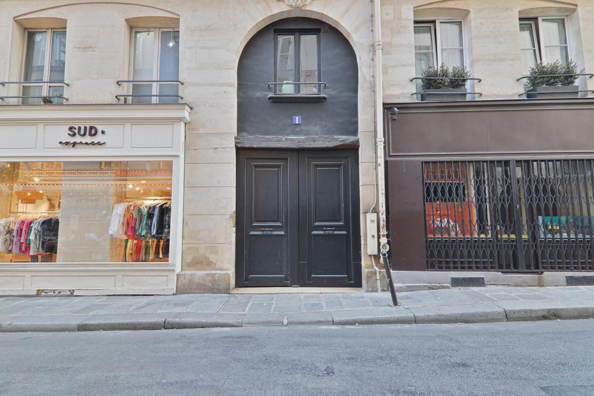 Quartier Saint Michel Notre Dame Free Netflix * Parigi