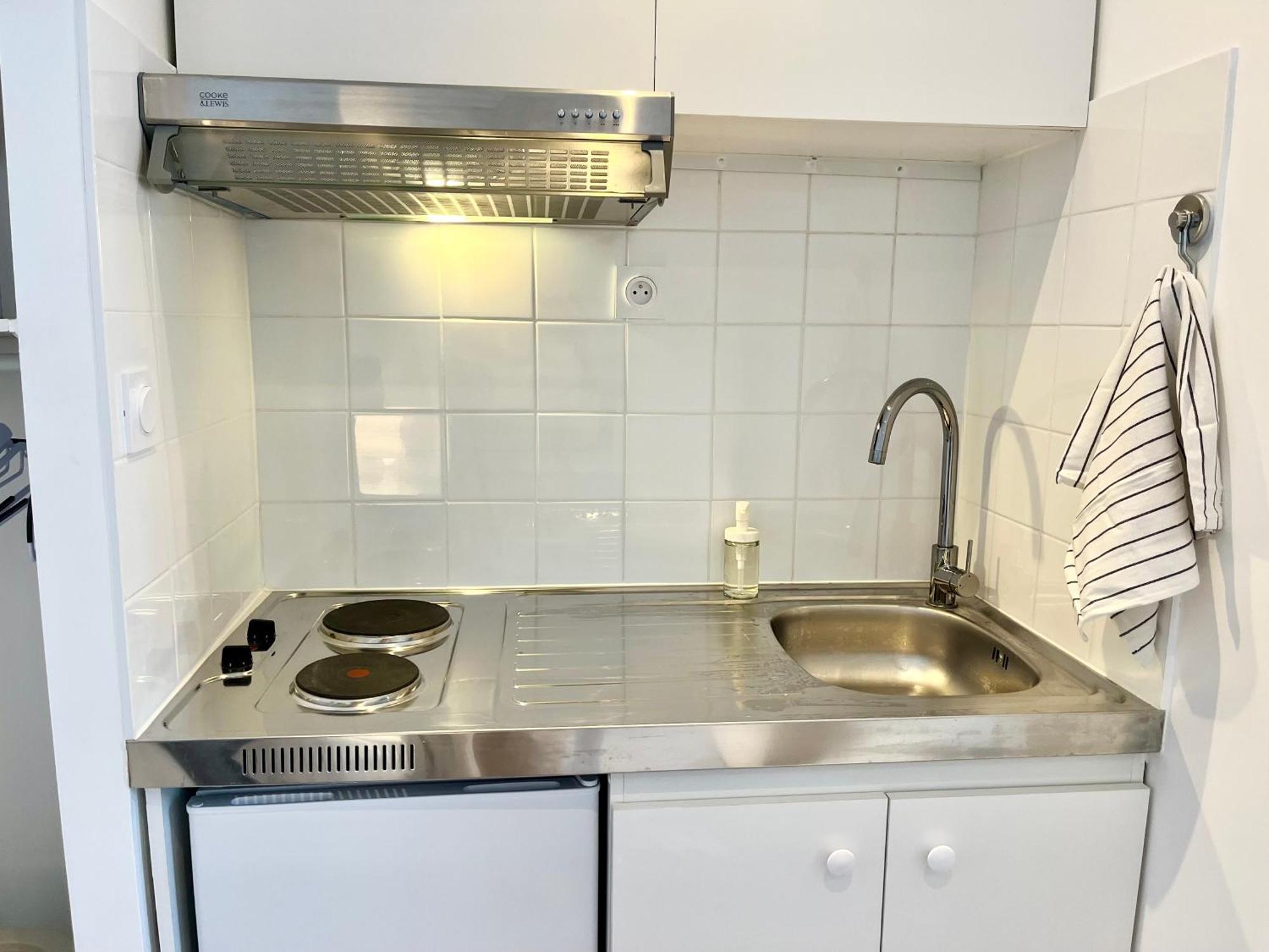 Petit Agreable Au Coeur Du 11e Arrondissement * Paris