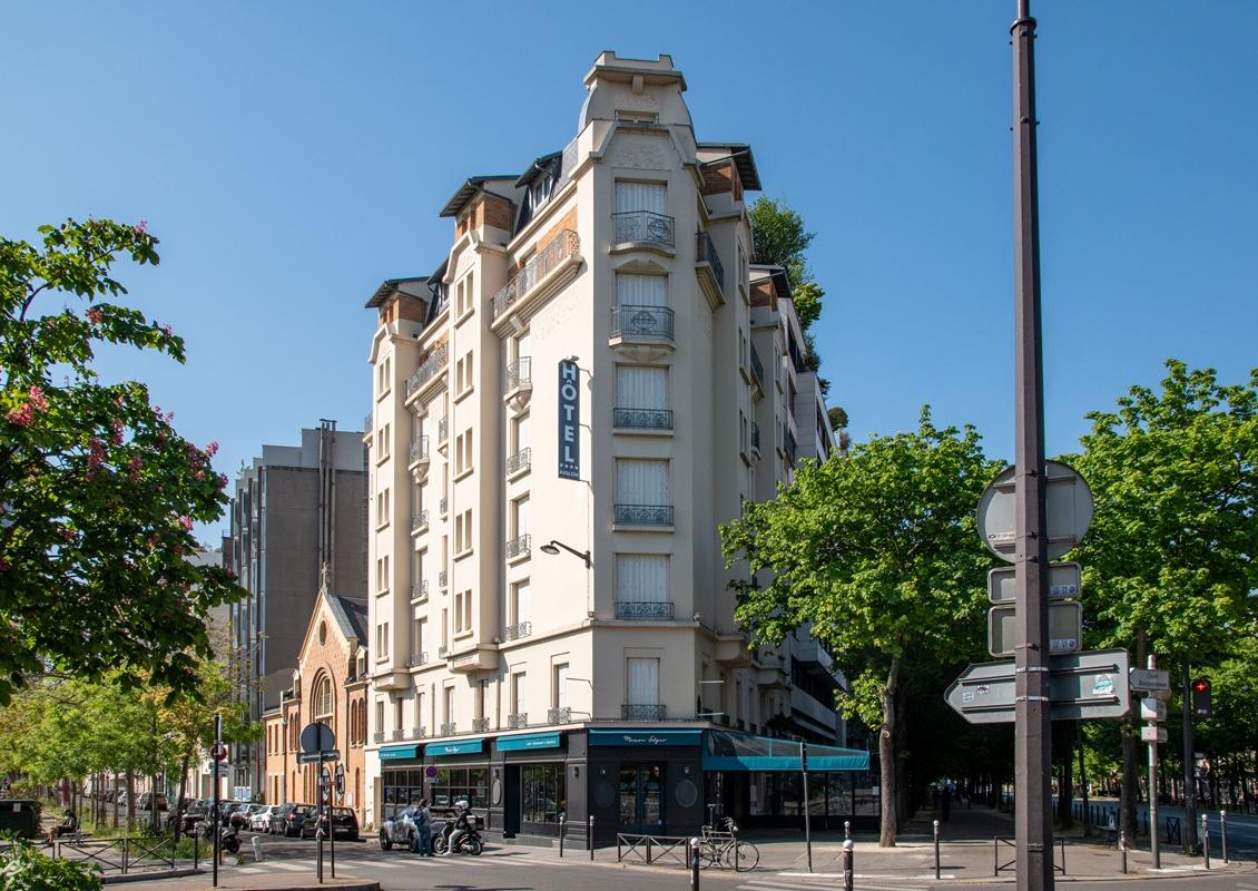 Aiglon Hotel 4*