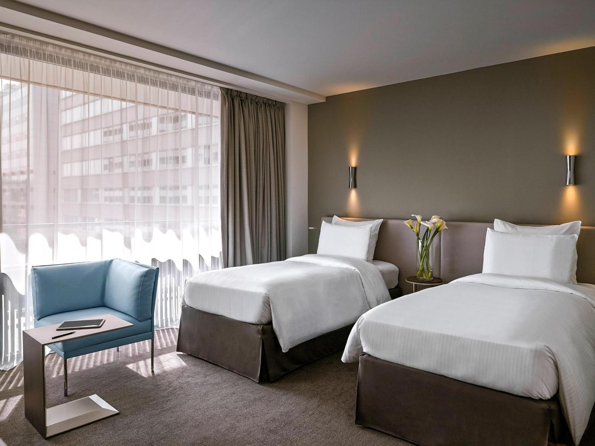 Pullman Tour Eiffel 4*