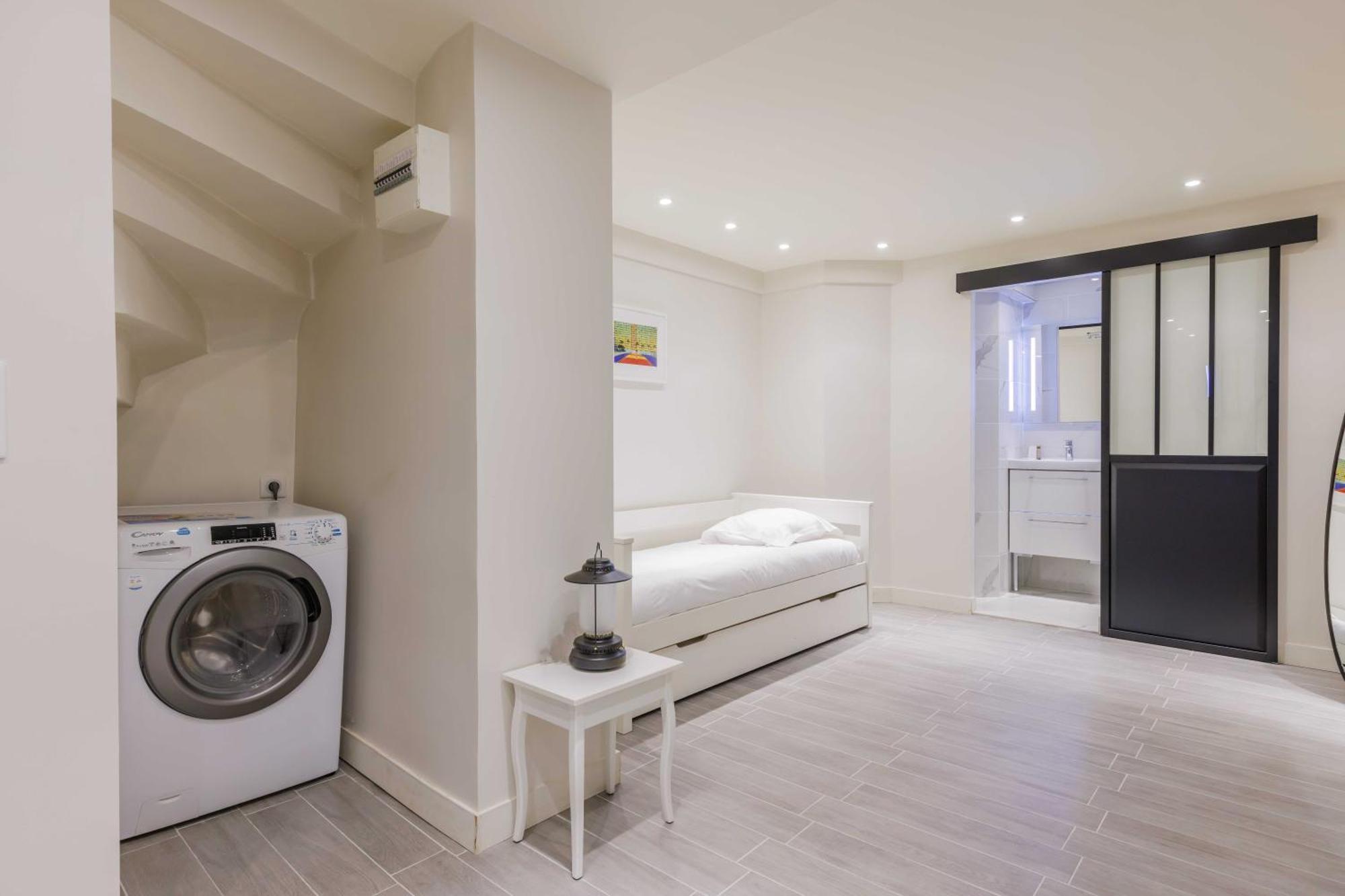 Modern - 2br - 6p - Saint-ambroise Parigi