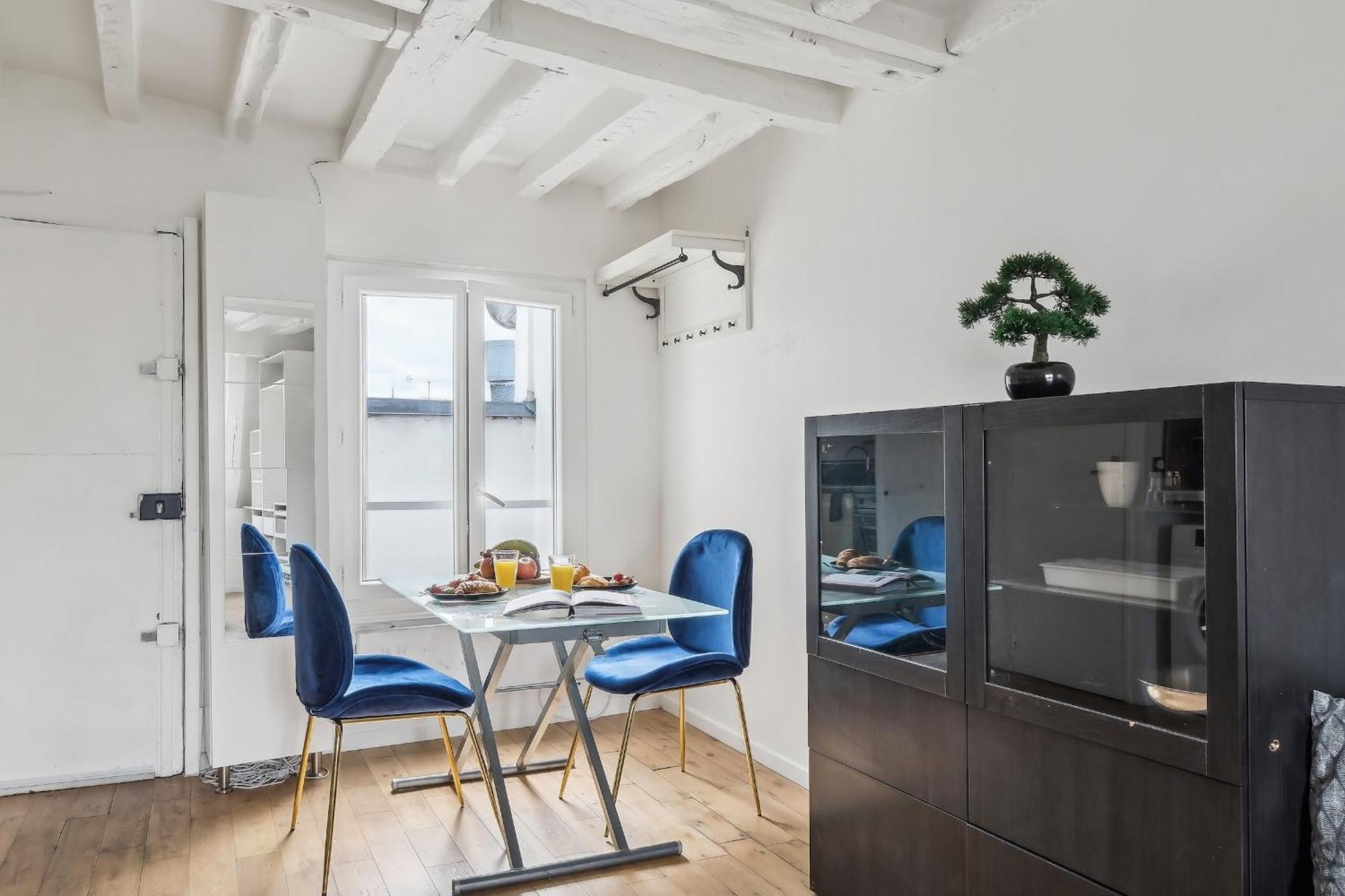 Le Louvre & Notre-dame - Cityapartmentstay * Parigi