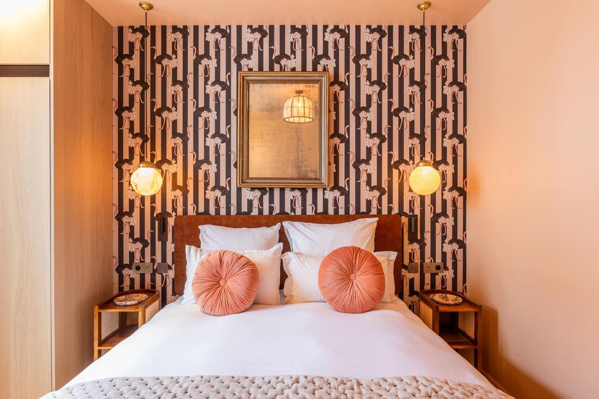 Maison La Boheme Montmartre - & Aparthotel Parigi