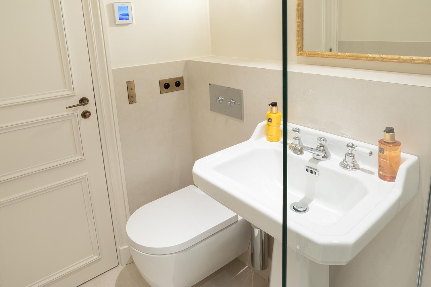Pick A Flat's Apartements With Services In Louvre - Rue Des Halles *