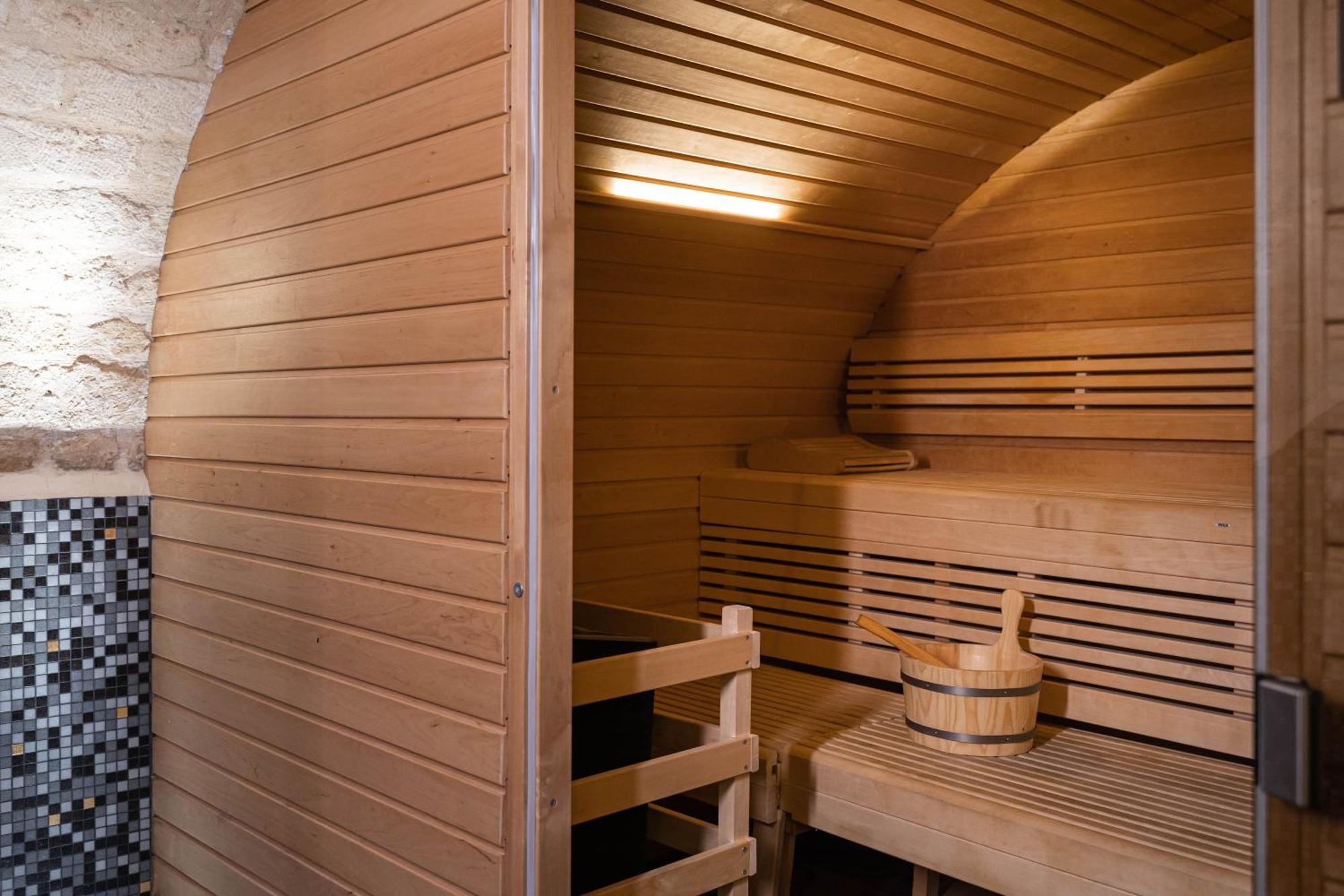 Bourgogne&montana Hotel 4*