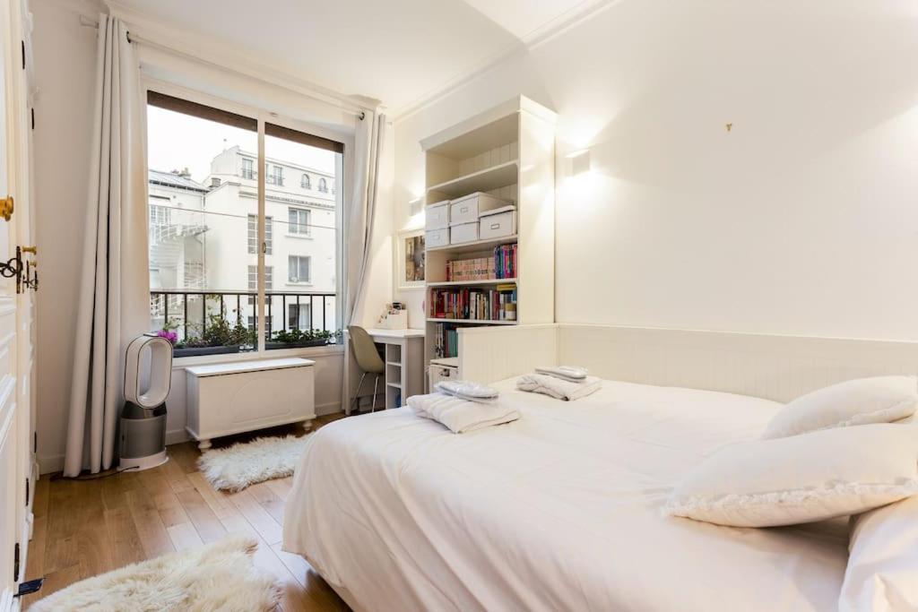 Maison Josephine Stunning Champs-elysees 3 Bedrooms * Parigi