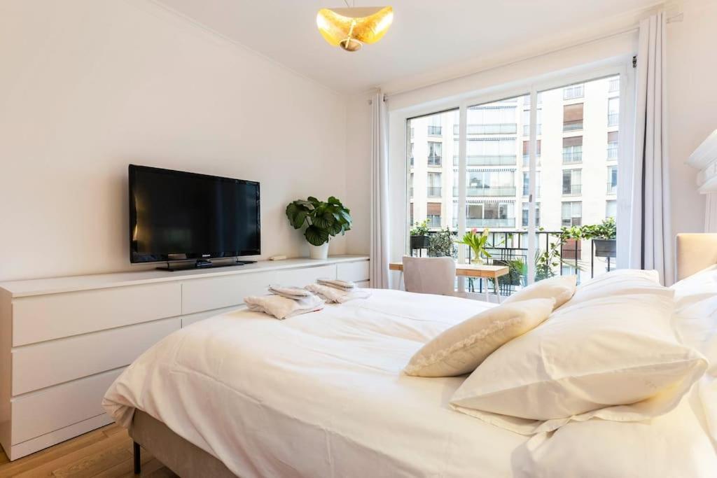 Maison Josephine Stunning Champs-elysees 3 Bedrooms Appartamento Parigi