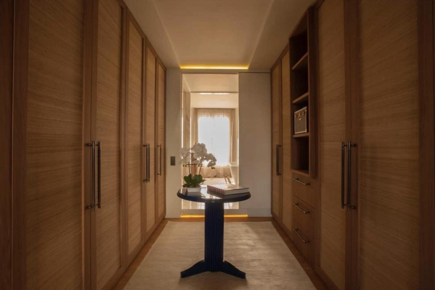 Luxueux Avec Balcon, Champs Elysees Apartment Paris