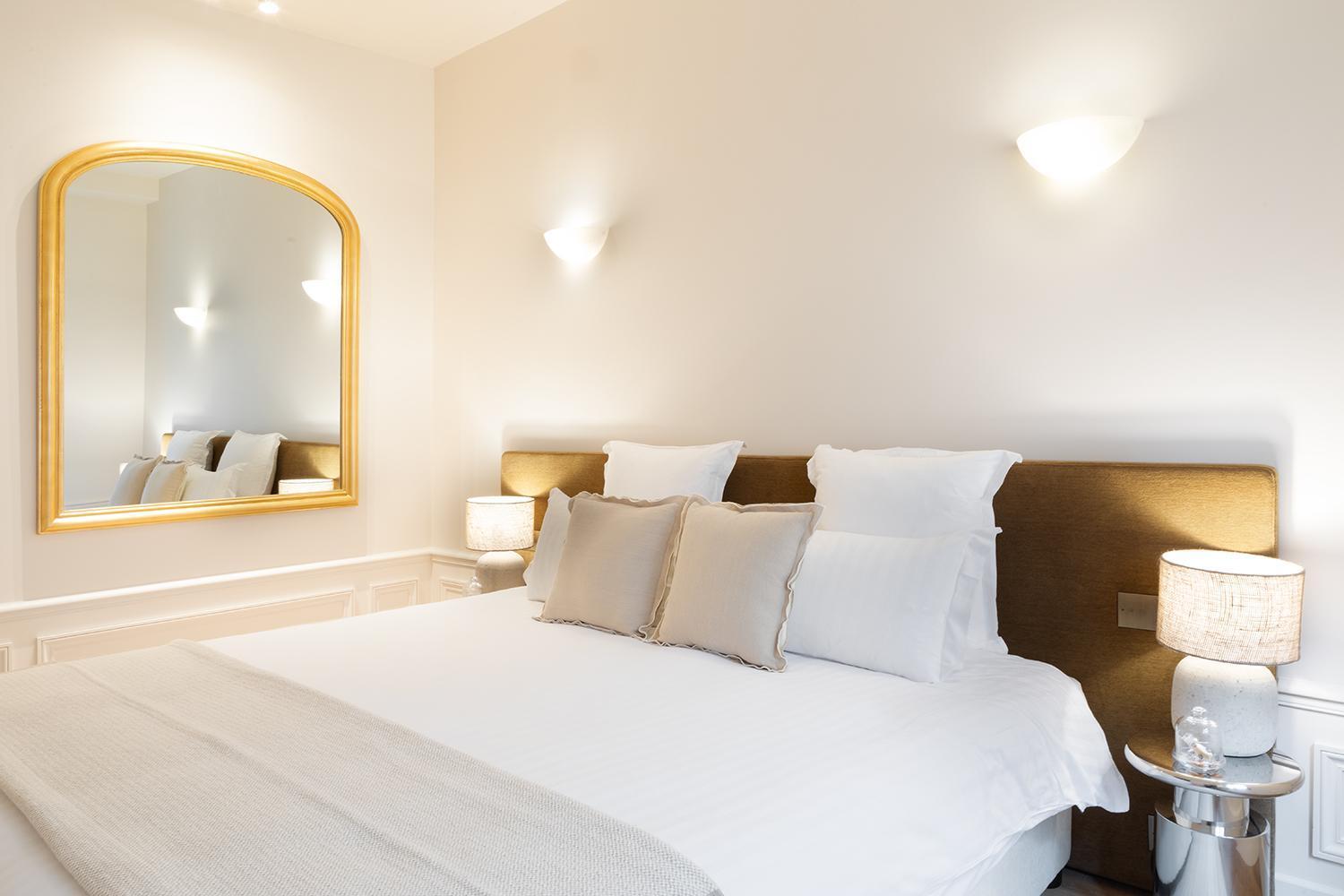 Pick A Flat's Apartements With Services In Louvre - Rue Des Halles Paris