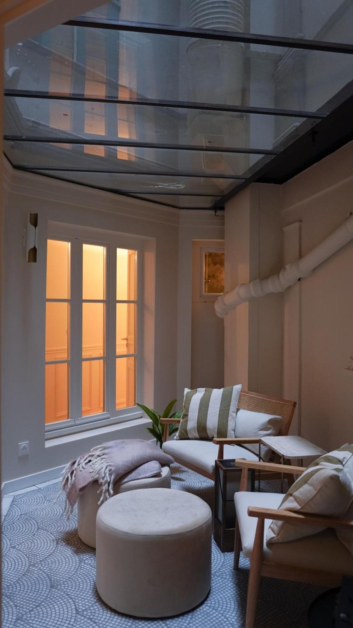 Appartamento Elegance And Parisian Charm Tuileries Parigi