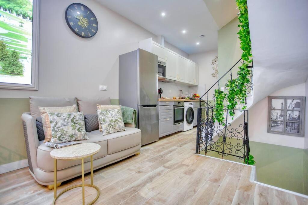 Le Nid Parisien Triplex Cosy Et Chaleureux * Parigi