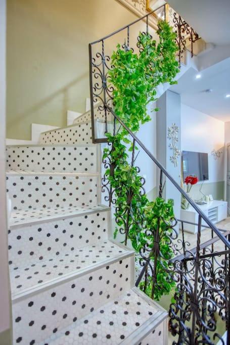 Appartamento Le Nid Parisien Triplex Cosy Et Chaleureux