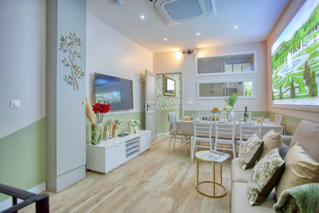 Appartamento Le Nid Parisien Triplex Cosy Et Chaleureux *