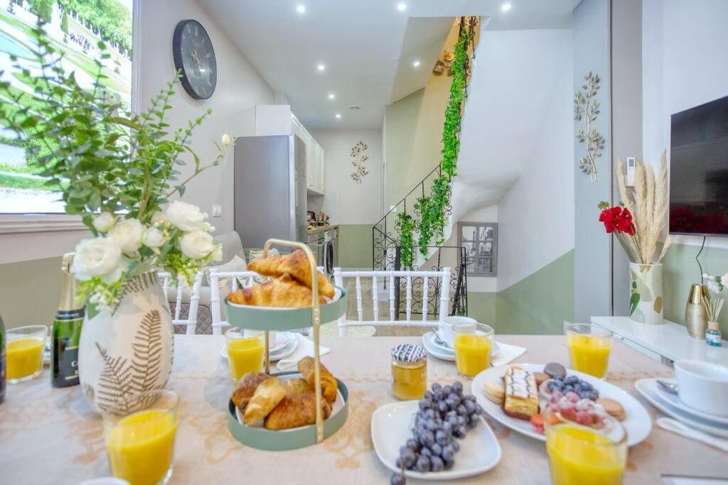 Le Nid Parisien Triplex Cosy Et Chaleureux Appartamento *