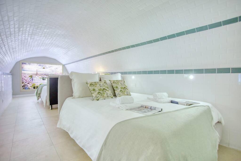 Le Nid Parisien Triplex Cosy Et Chaleureux Parigi