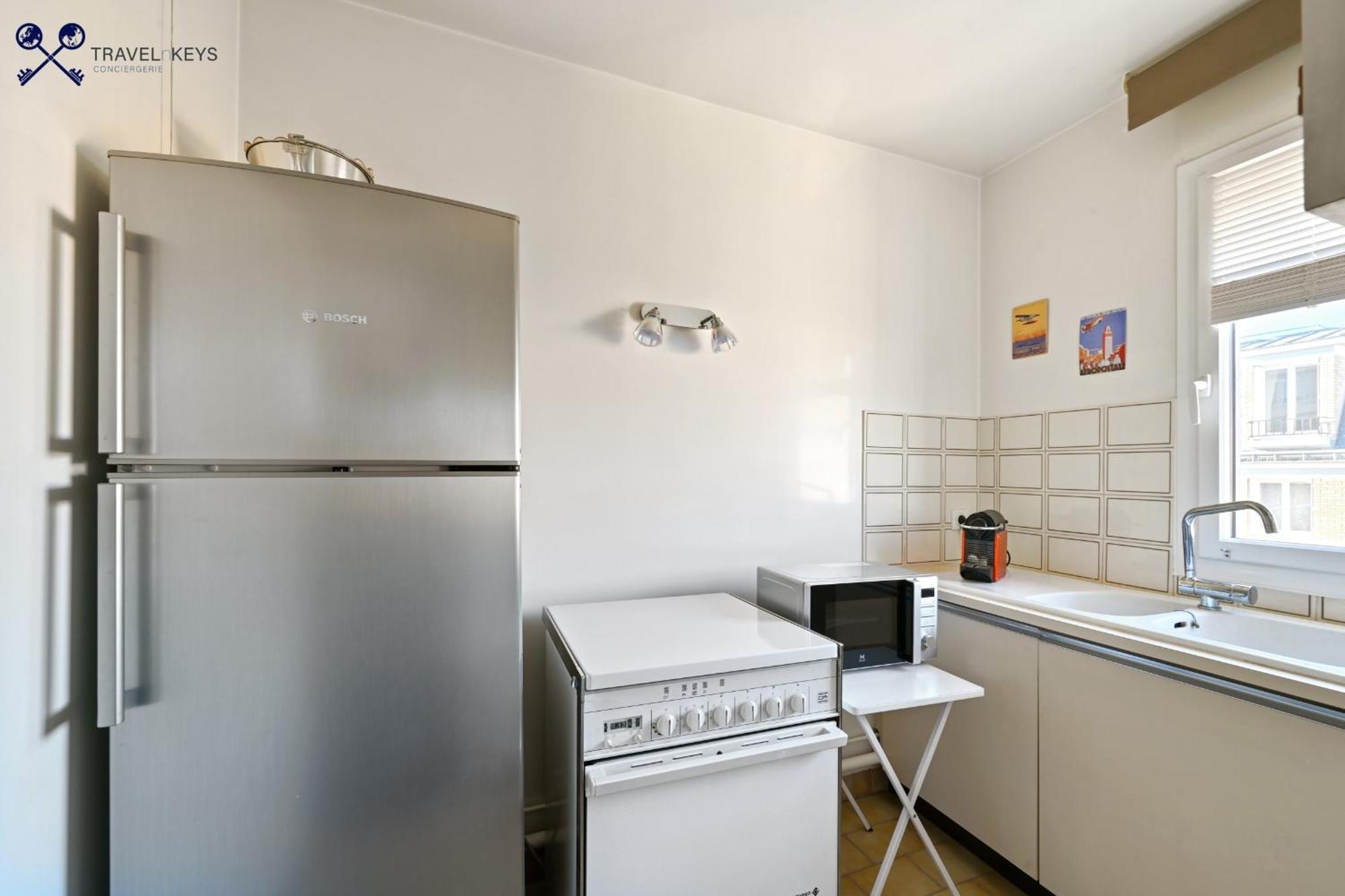 Cosy 1 Bedroom 15 *