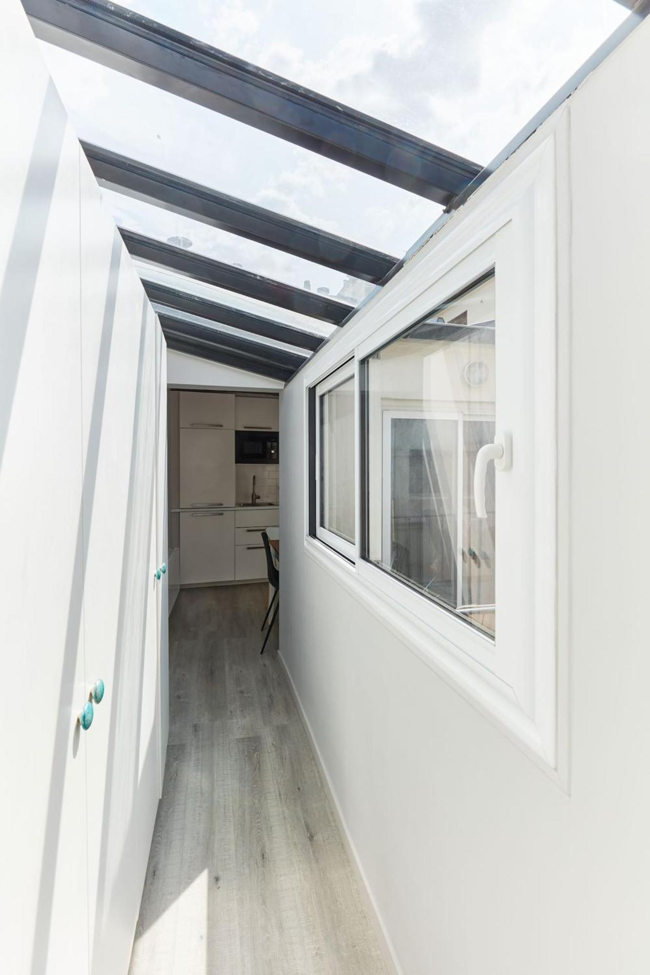 Jardin Du Luxembourg With Balcony - Cityapartmentstay