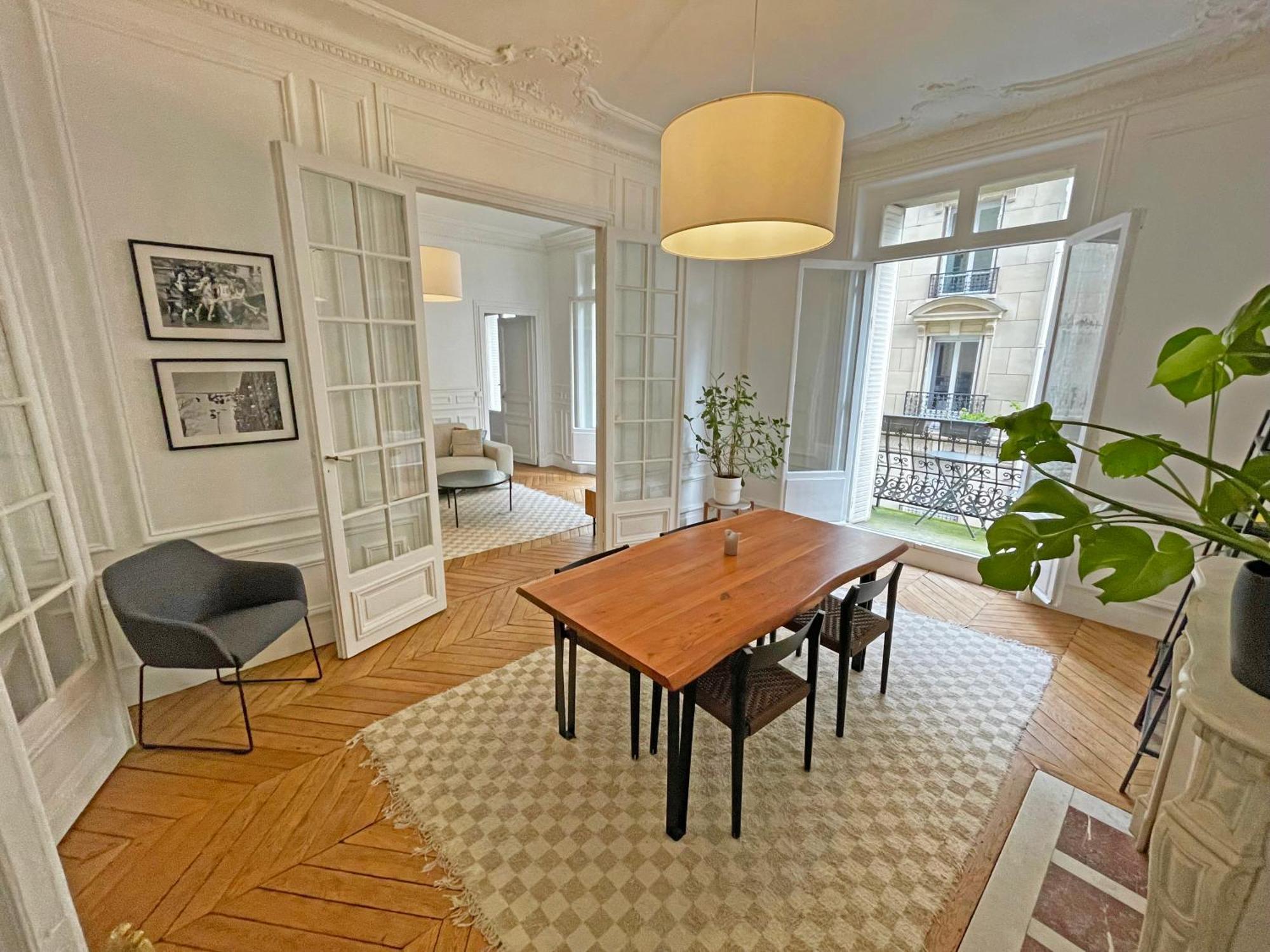 Appartamento Magnifique T4 Proche Proche Arc De Triomphe Et Champs Elysees
