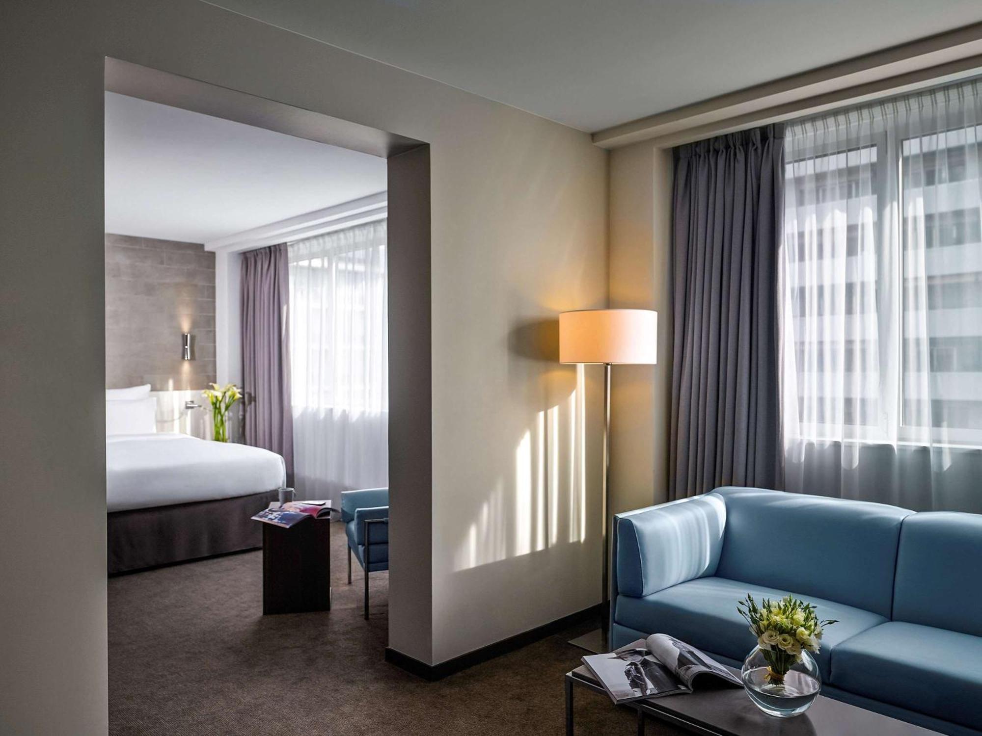 Pullman Tour Eiffel 4* Parigi