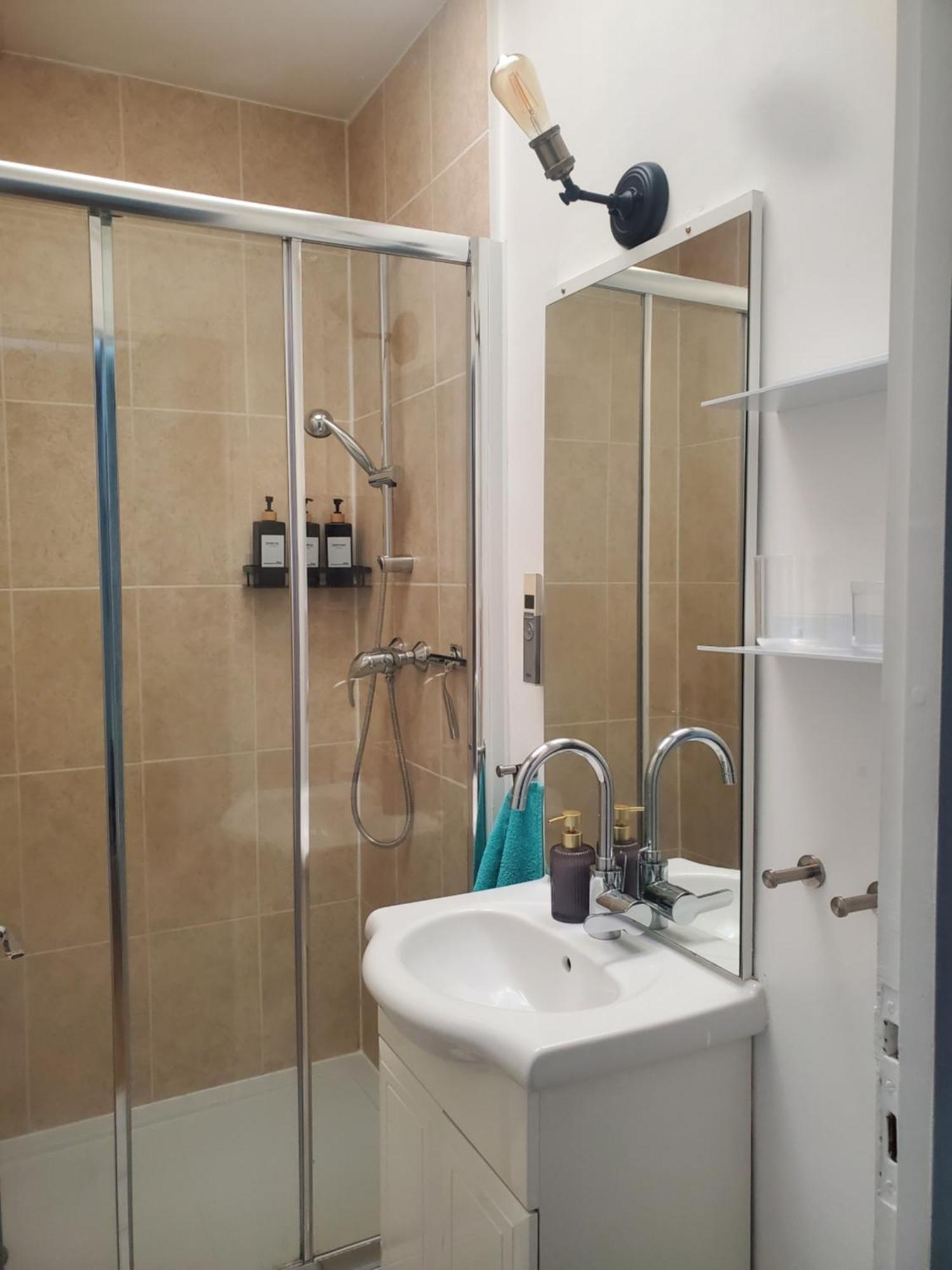 Guest - R&m Bed & Breakfast Parigi