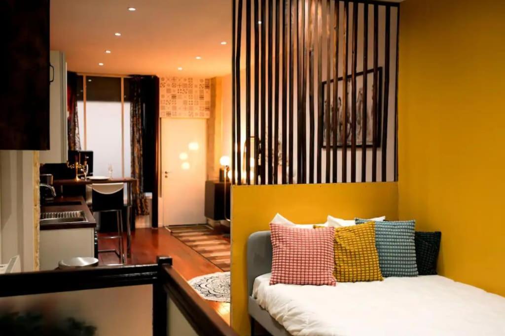 Gare Apartment *