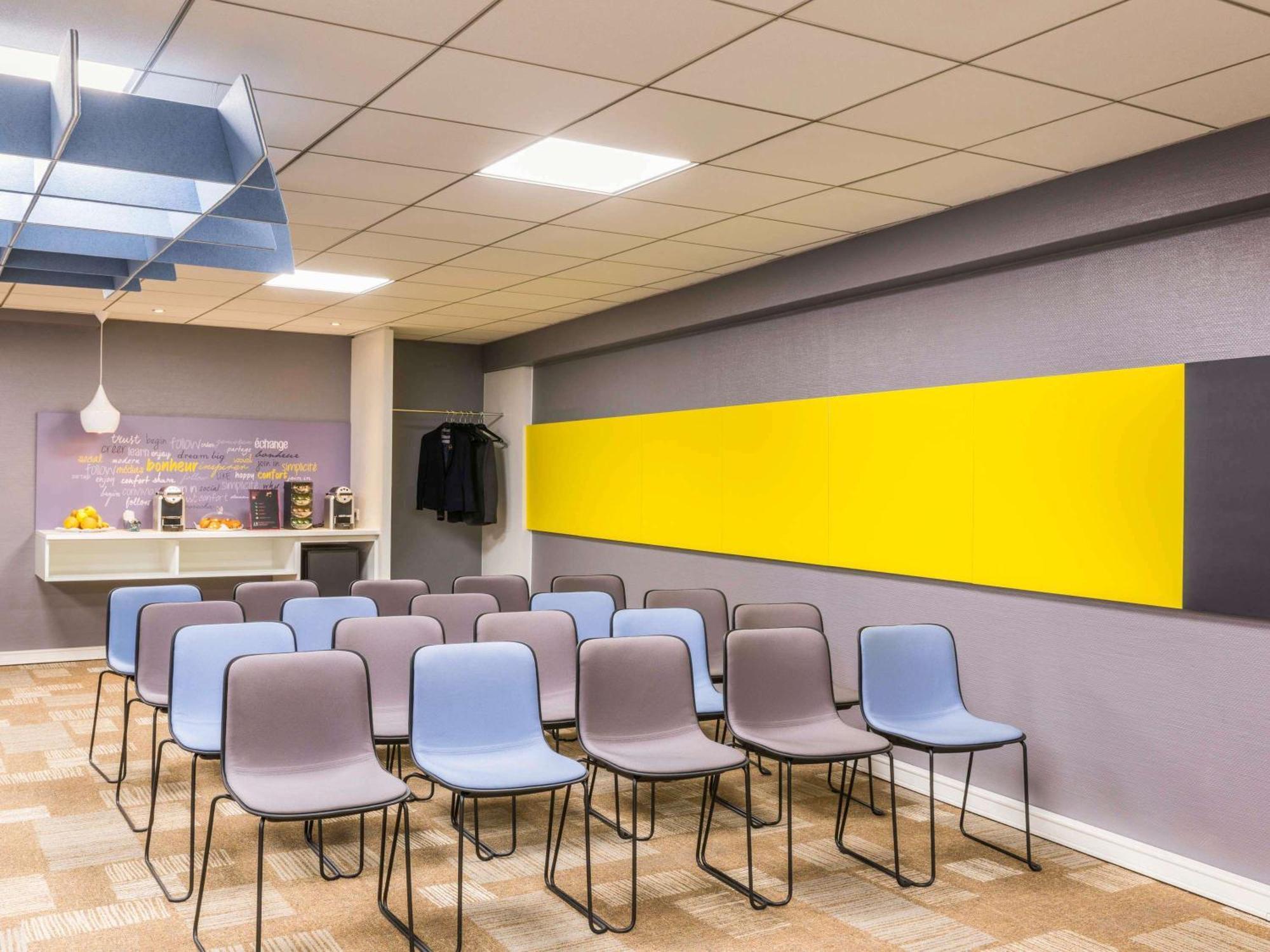 Ibis Gare De Lyon Ledru Rollin 3*