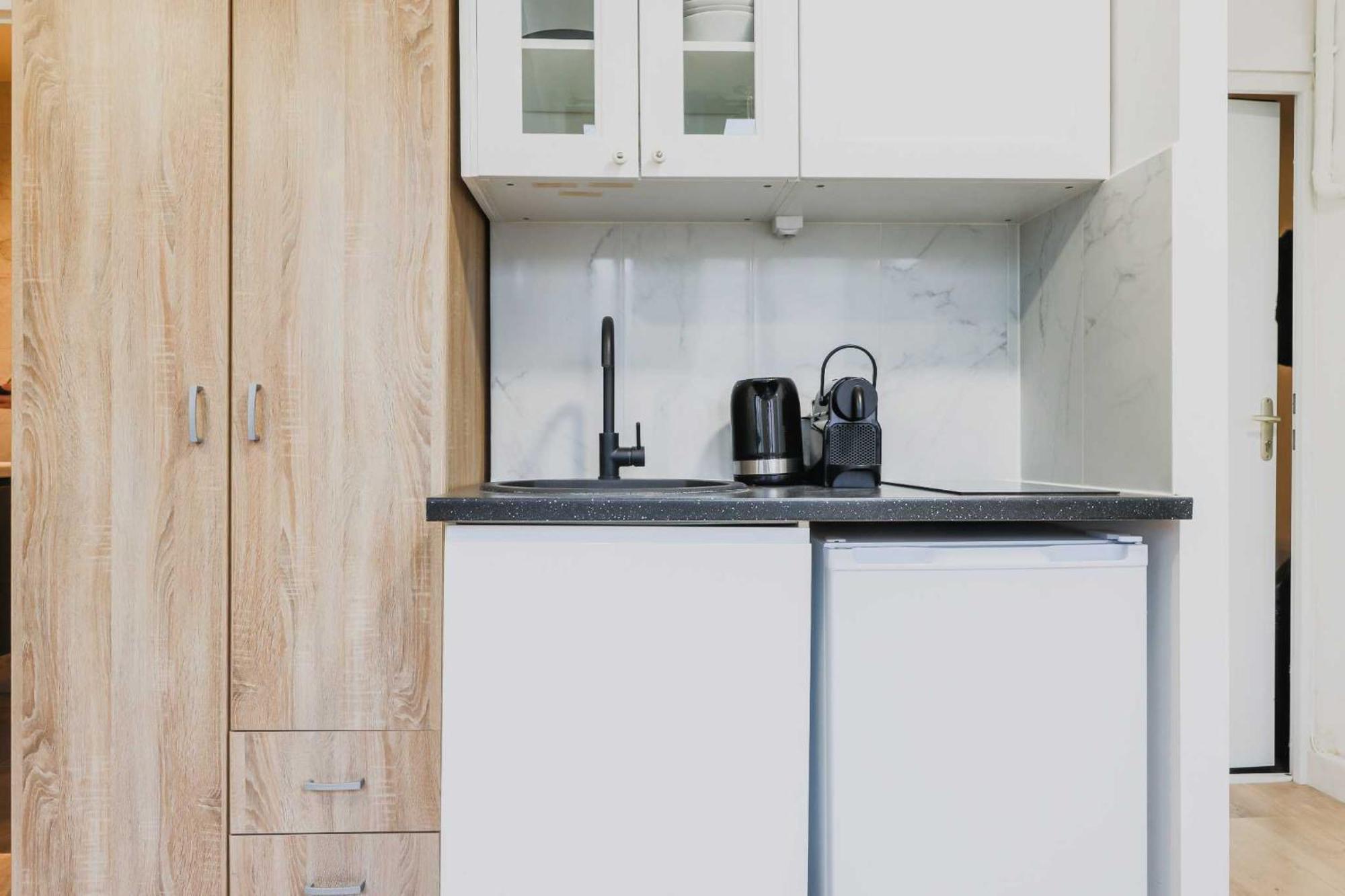 Casa vacanze Charming -1br-4p- Parc Des Buttes-chaumont Parigi