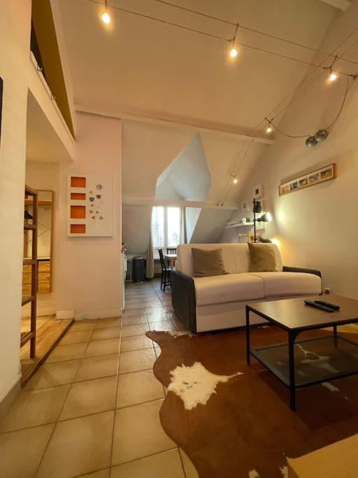 Appartamento Cosy Place Des Abbesses-sacre-coeur ! *