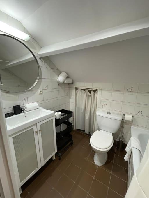 Appartamento Cosy Place Des Abbesses-sacre-coeur ! *