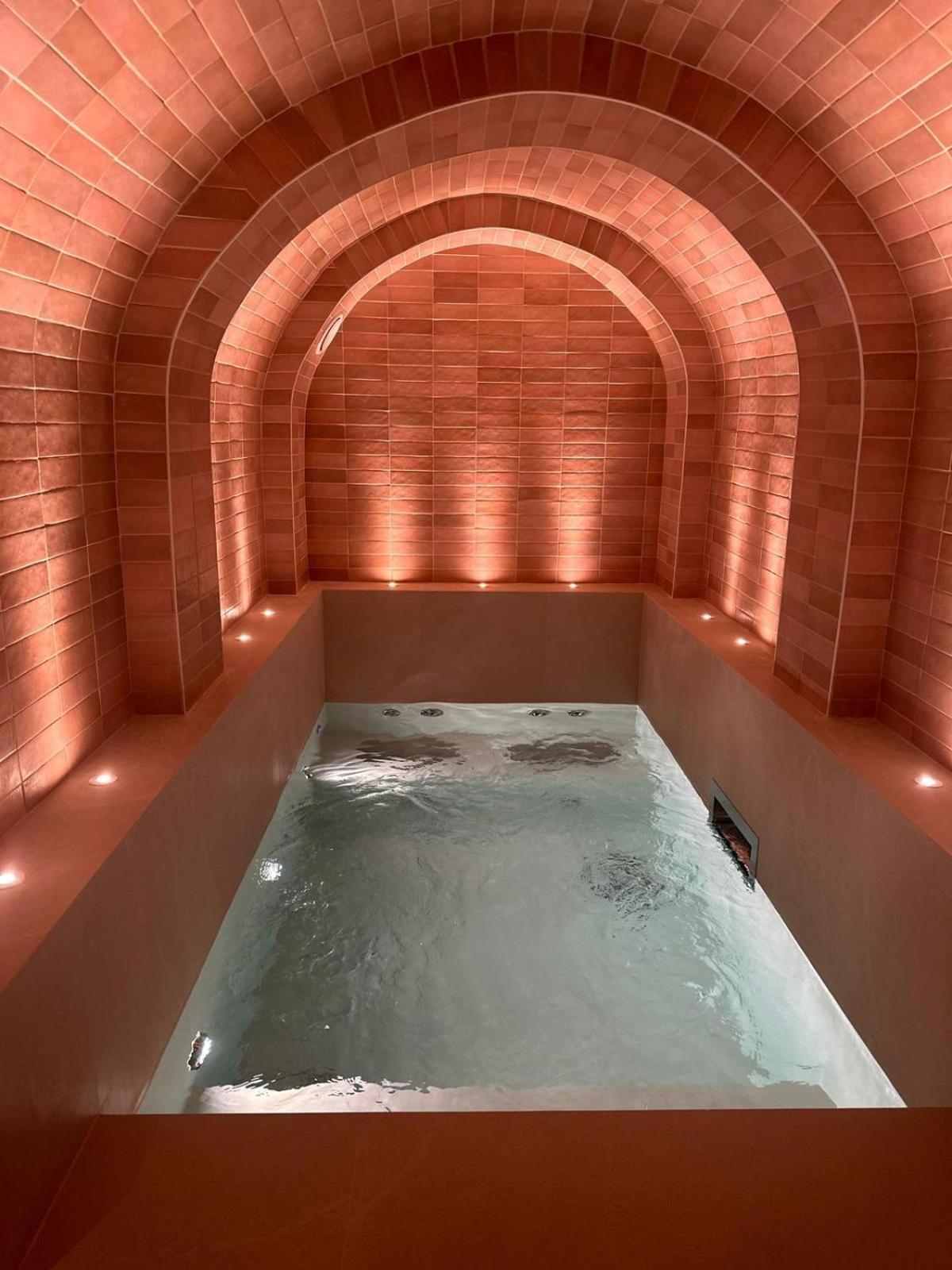 Hotel Ginette A La Folie &