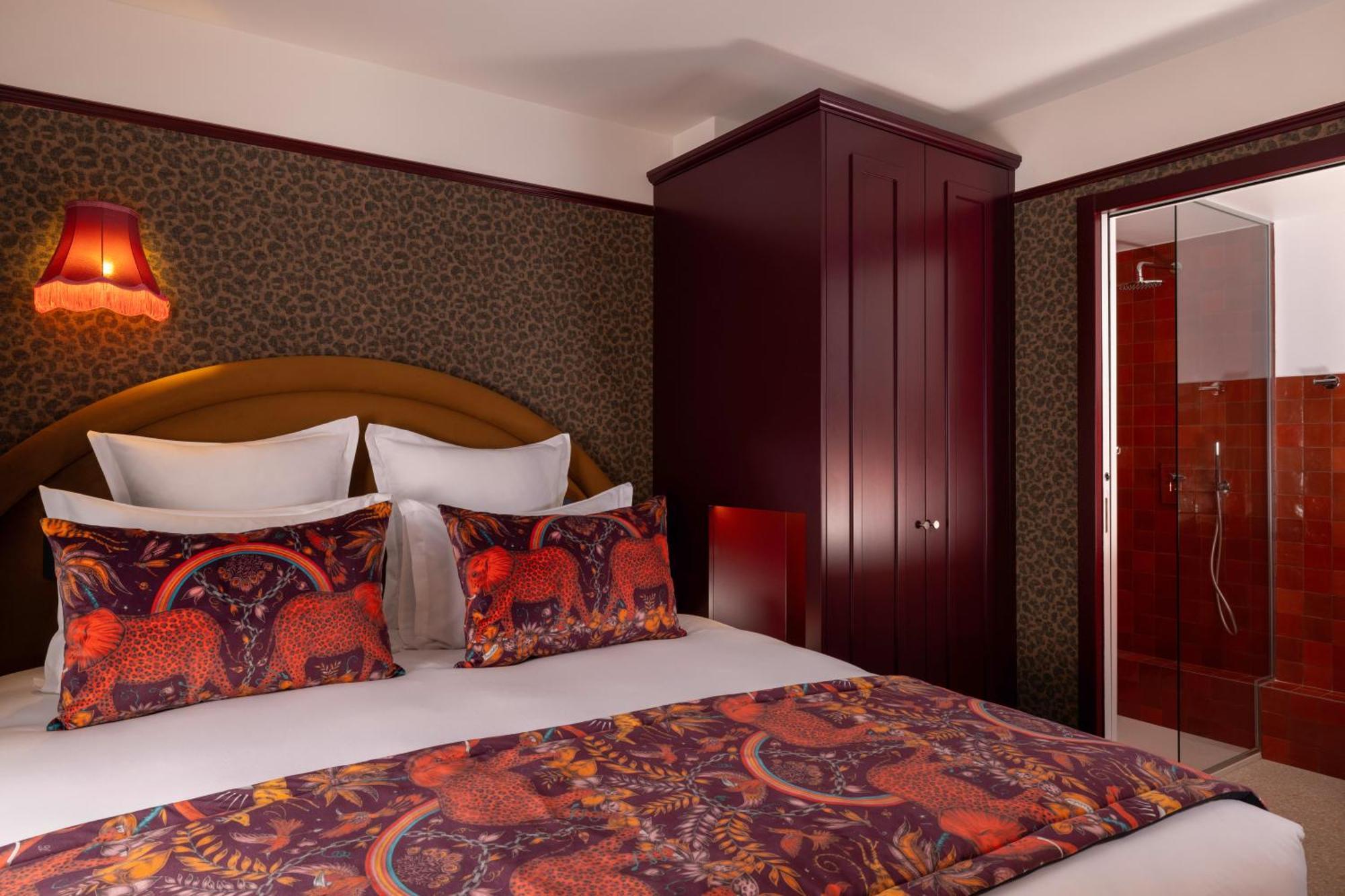 Hotel Ginette A La Folie & Parigi