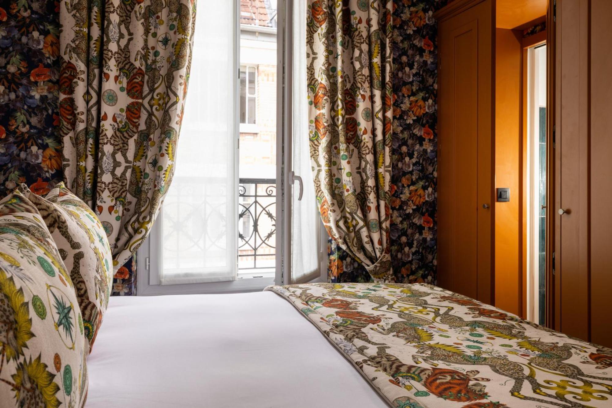 Ginette A La Folie & Hotel Parigi