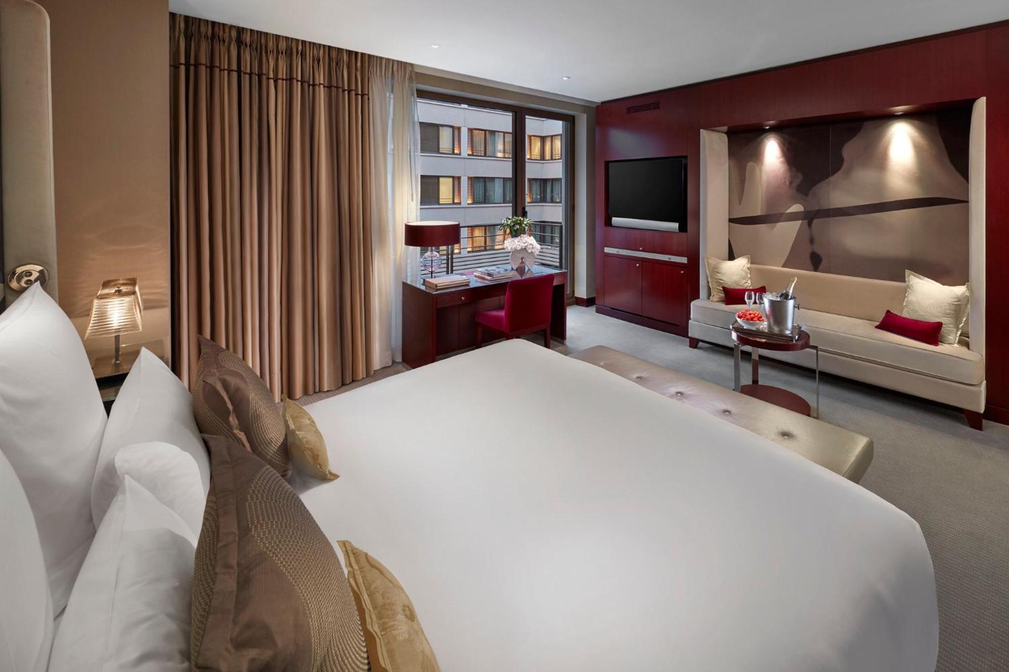 Mandarin Oriental, Parigi