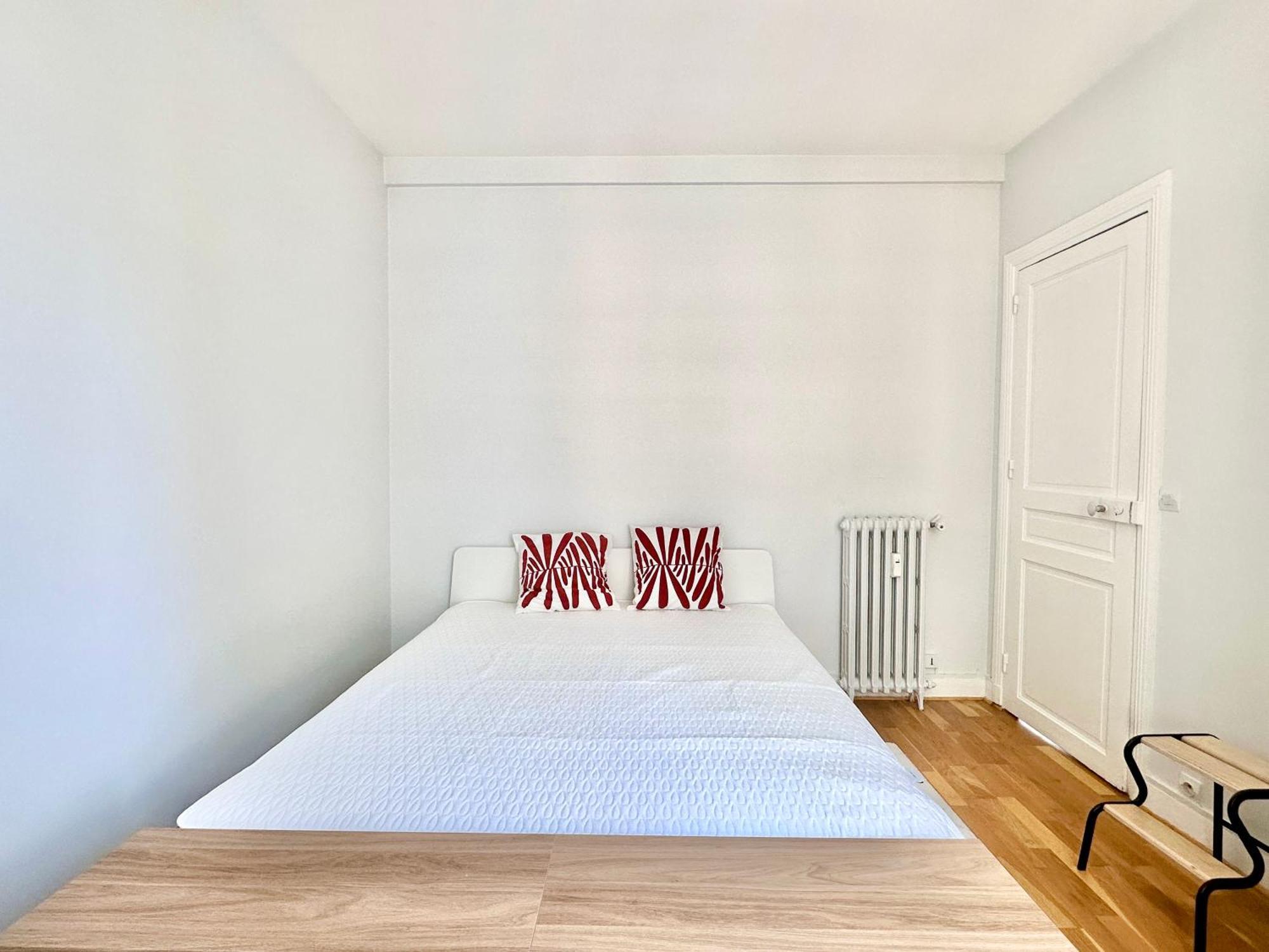 Spacious Near Montparnasse Bausset 6th Parigi