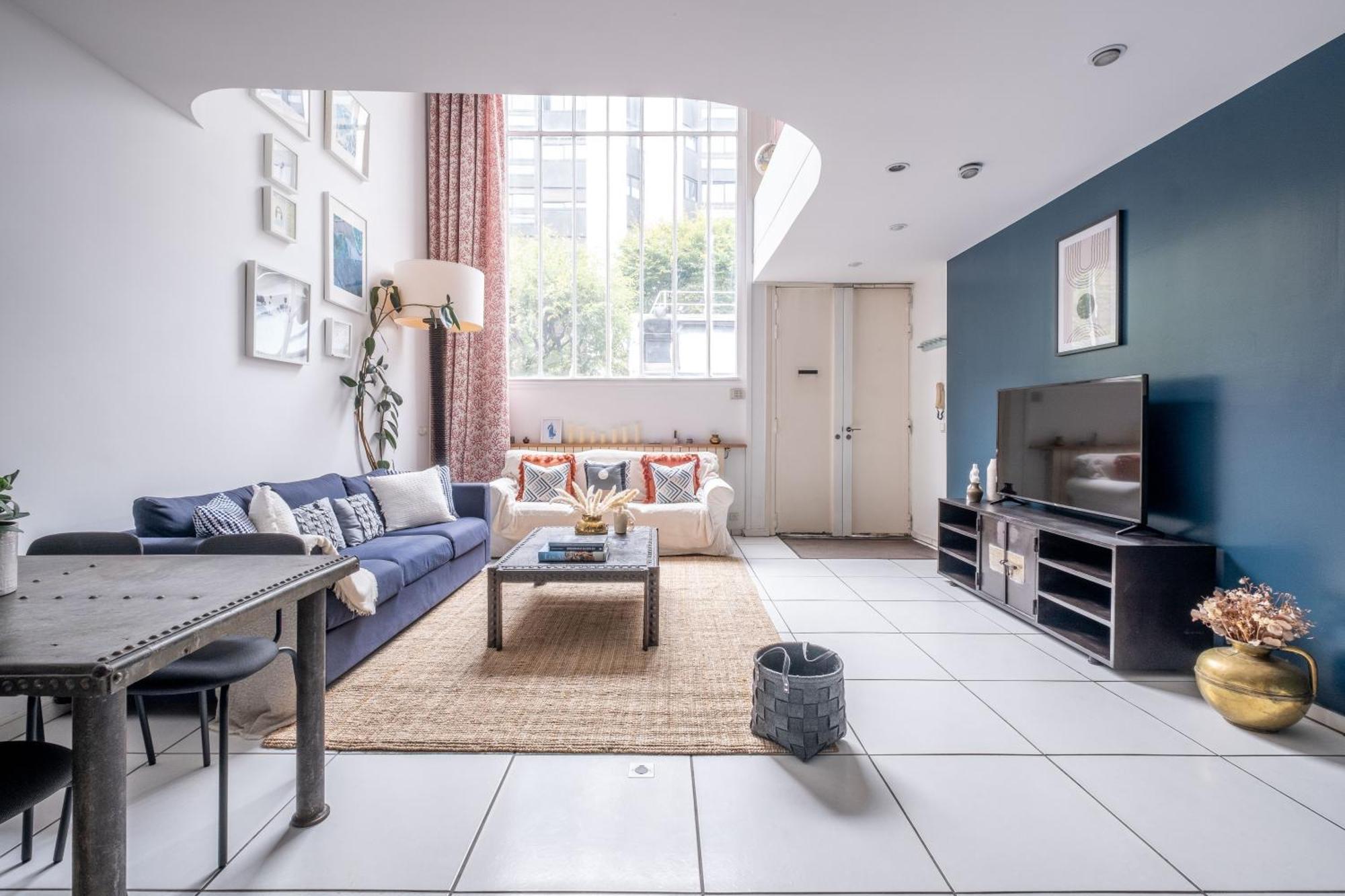 Apartment Loft D Exception Au Pied Des Champs-elysees