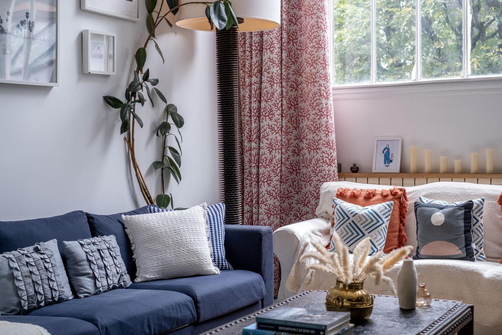 Loft D Exception Au Pied Des Champs-elysees *
