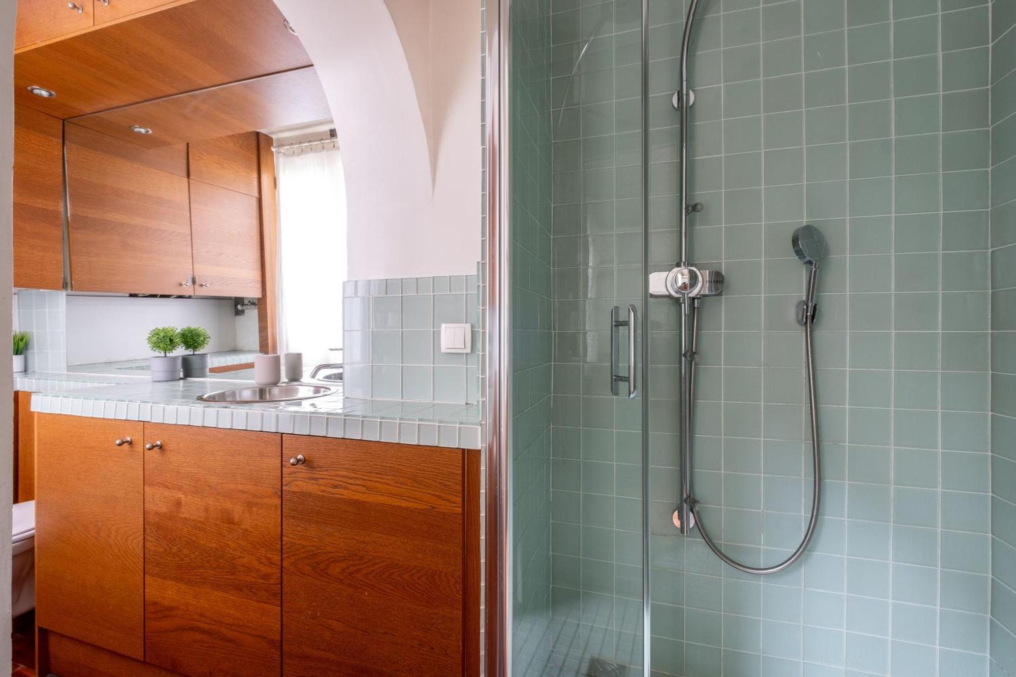Loft D Exception Au Pied Des Champs-elysees * Paris