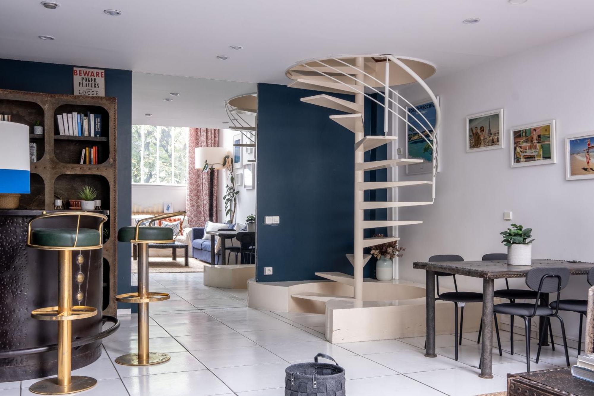 Loft D Exception Au Pied Des Champs-elysees Apartment