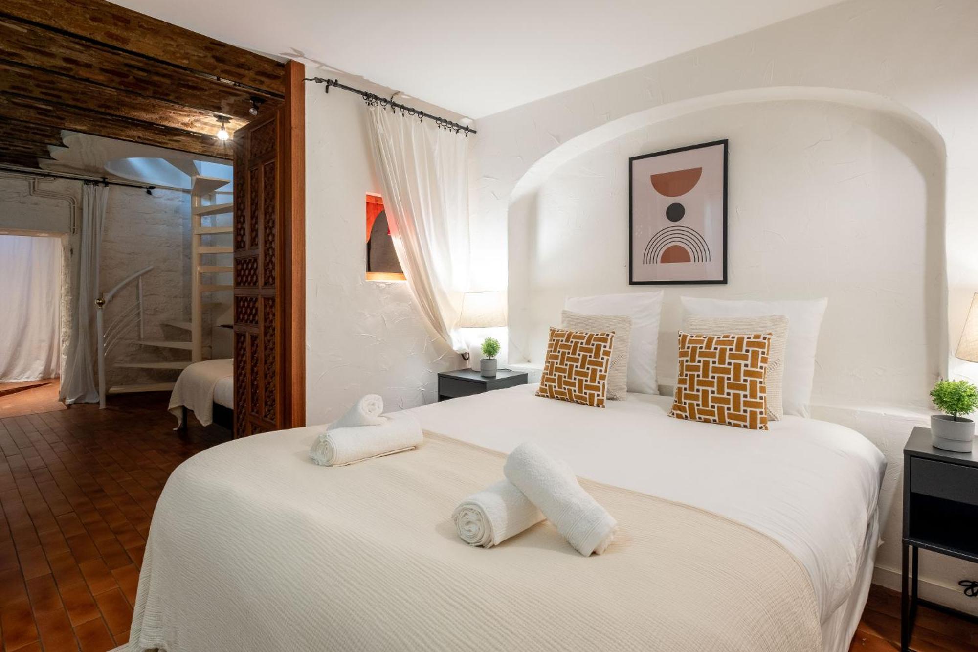 Loft D Exception Au Pied Des Champs-elysees Apartment *