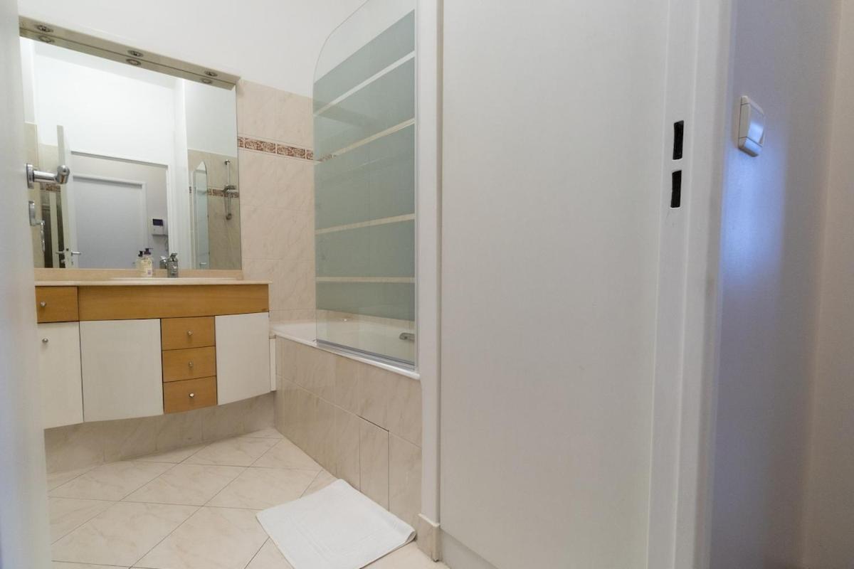 Apartment 2,3 Personnes Proche Beaugrenelle - Ii Paris