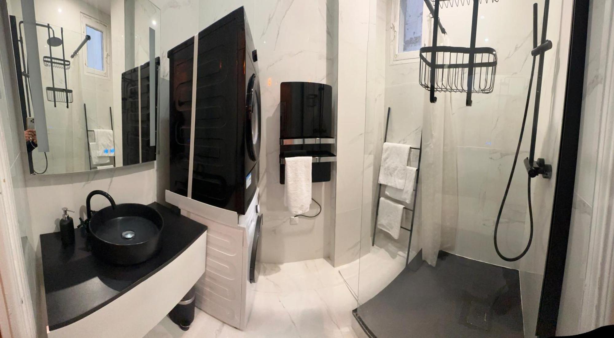 Prestige A Luxe, Calme Et Proche Tour Eiffel Et Champs-elysees *
