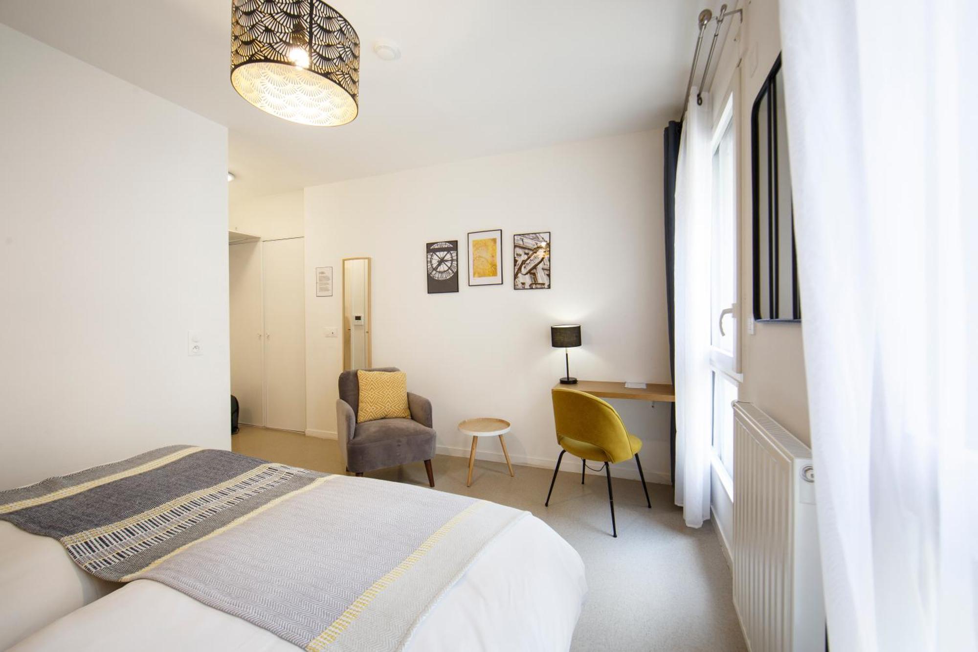 Maison Saint Charles - Association Habitat Et Humanisme Ile De France Hotel