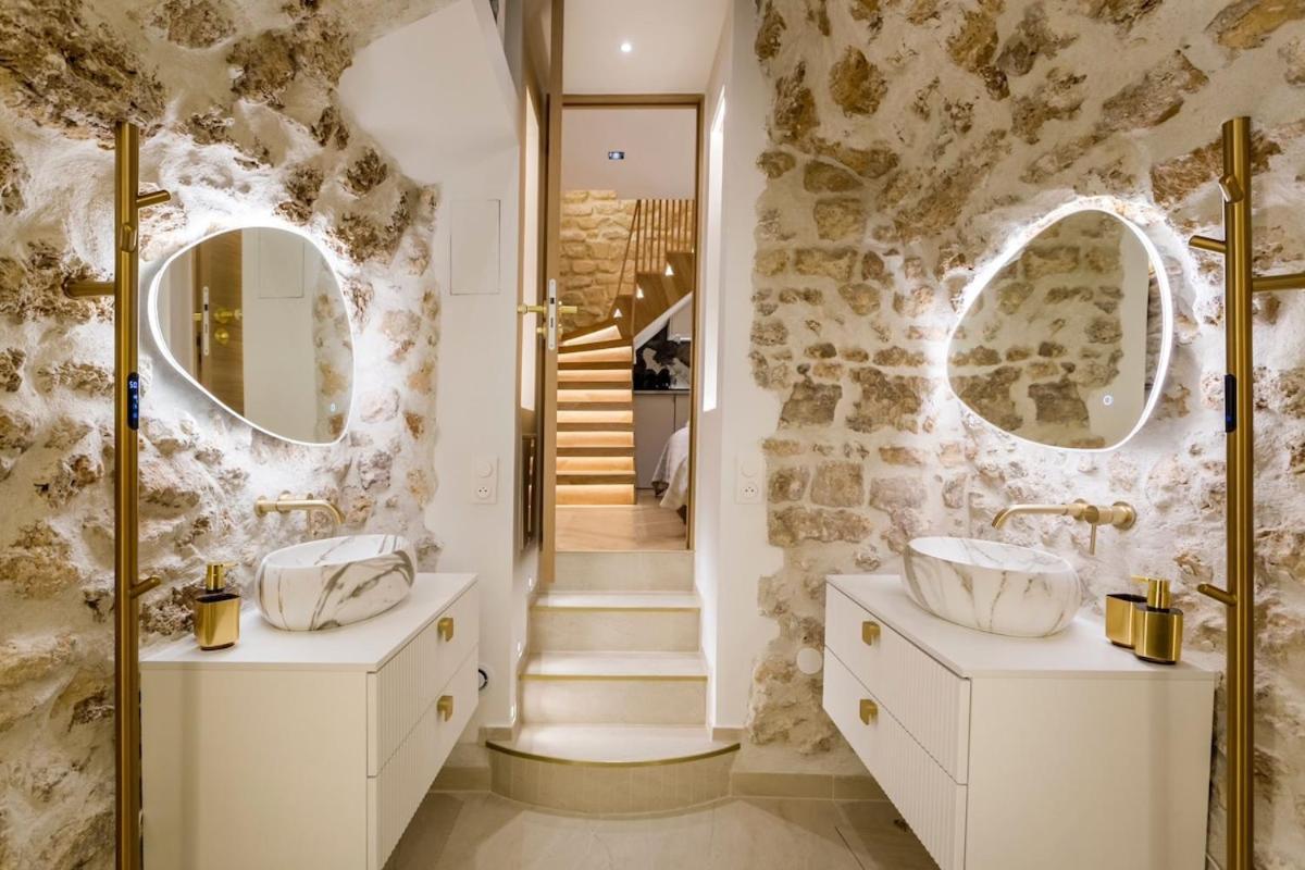 Appartamento B1 Beautiful, Luxury Near Eiffel Tower Sleeps Ac Parigi