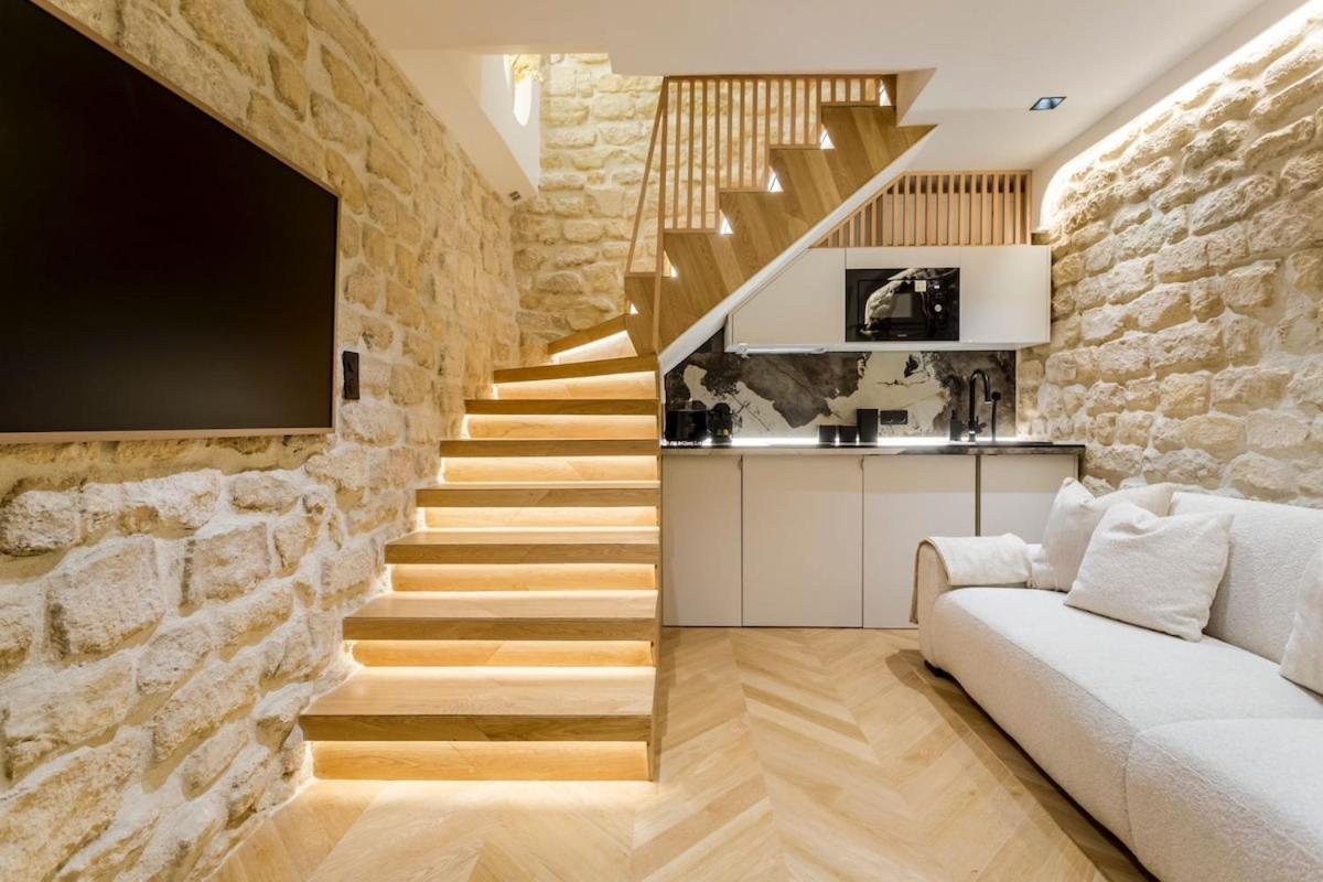 B1 Beautiful, Luxury Near Eiffel Tower Sleeps Ac Appartamento Parigi