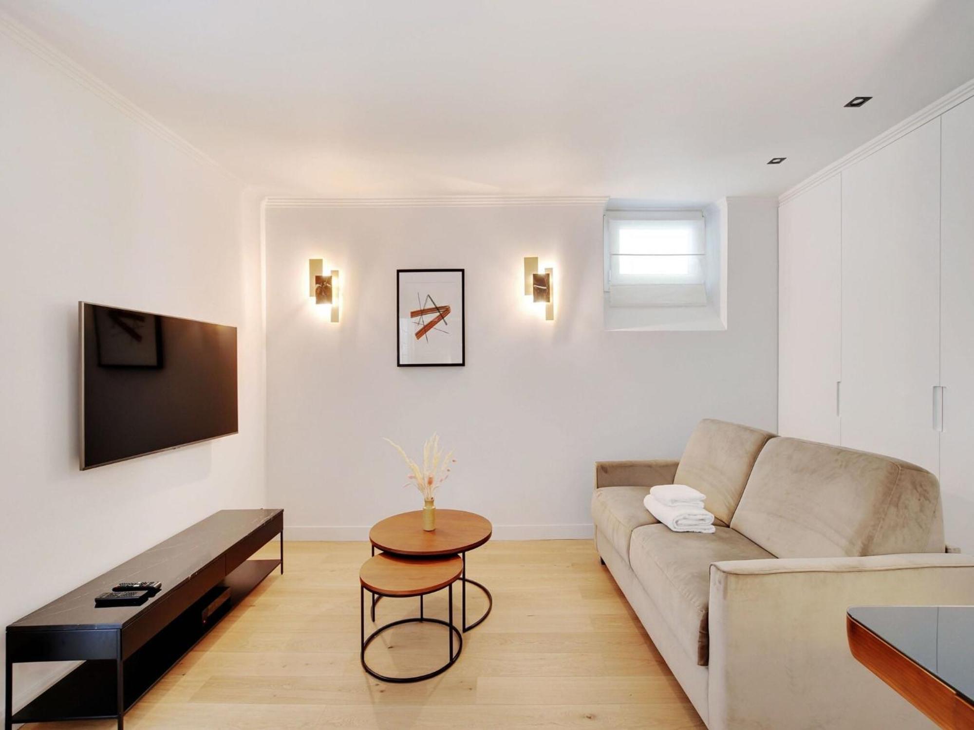 Holiday home Cozy 2p - Champ De Mars Military School *