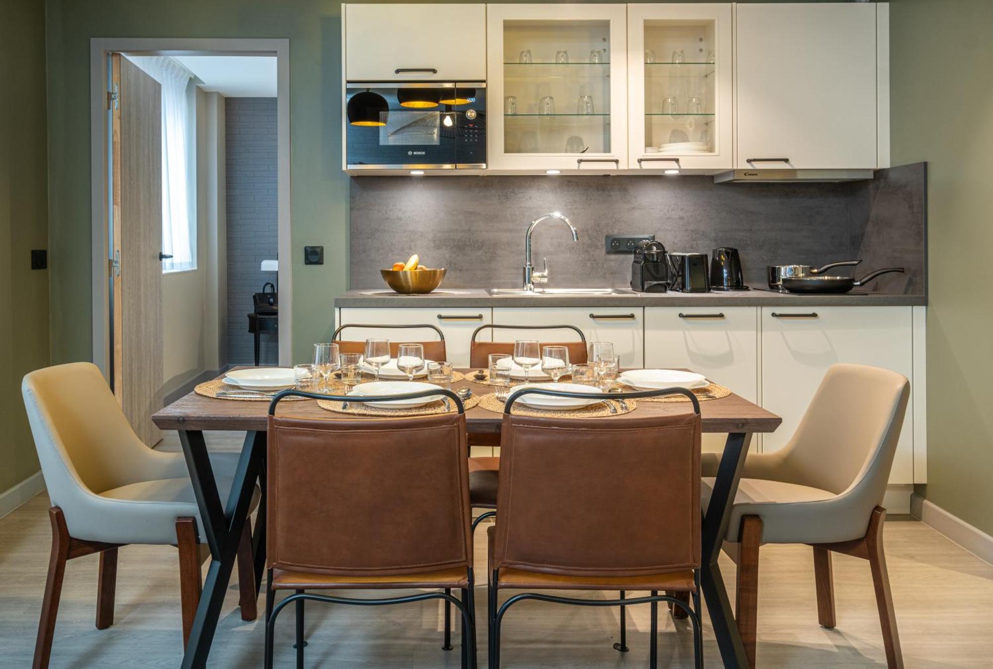 East Aparthotel Parigi