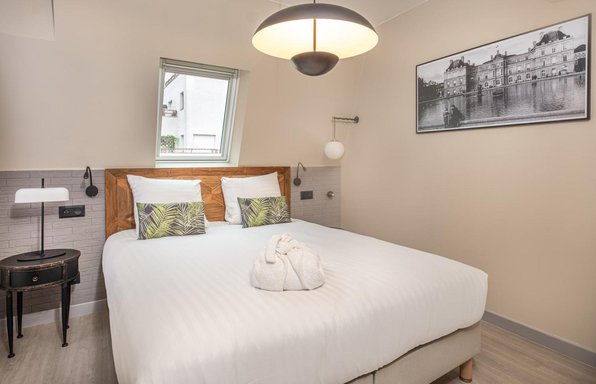 Aparthotel East