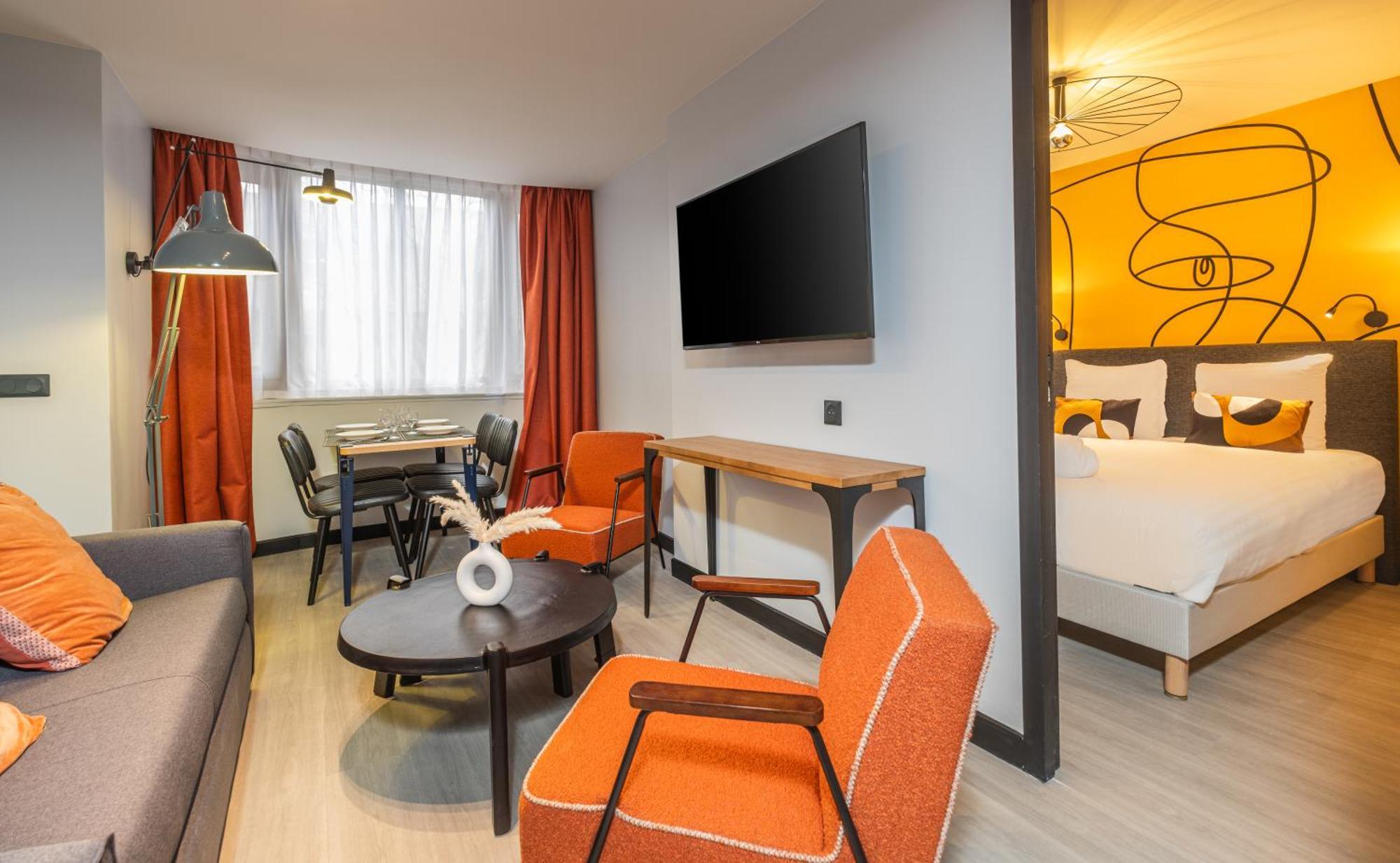Aparthotel East Parigi