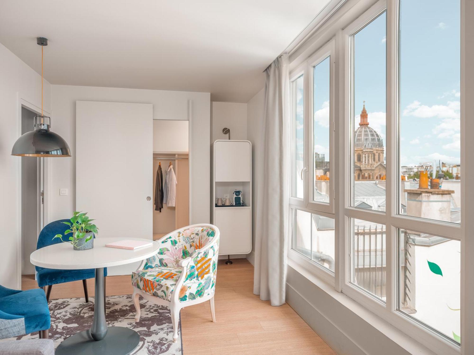 Le Belleval Parigi