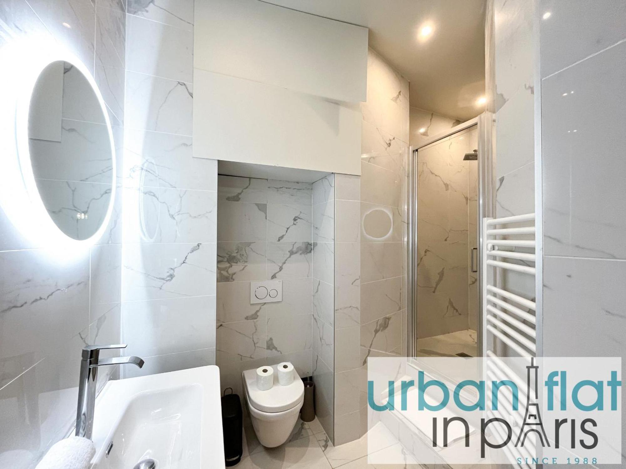 64 - Urban Luxury Flat Near Champs-elysees * Parigi